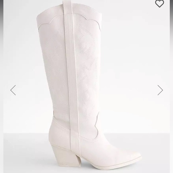 Dolce Vita white boot - Picture 3 of 3